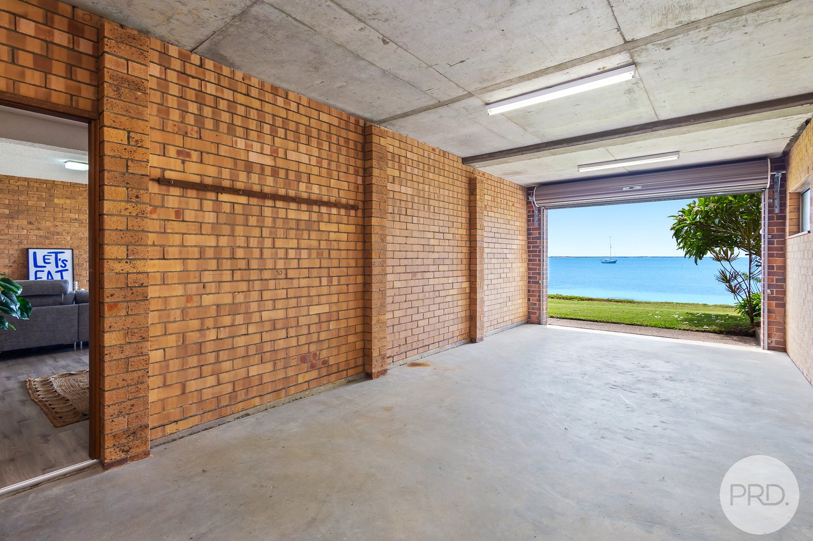 215 Soldiers Point Road SALAMANDER BAY 24