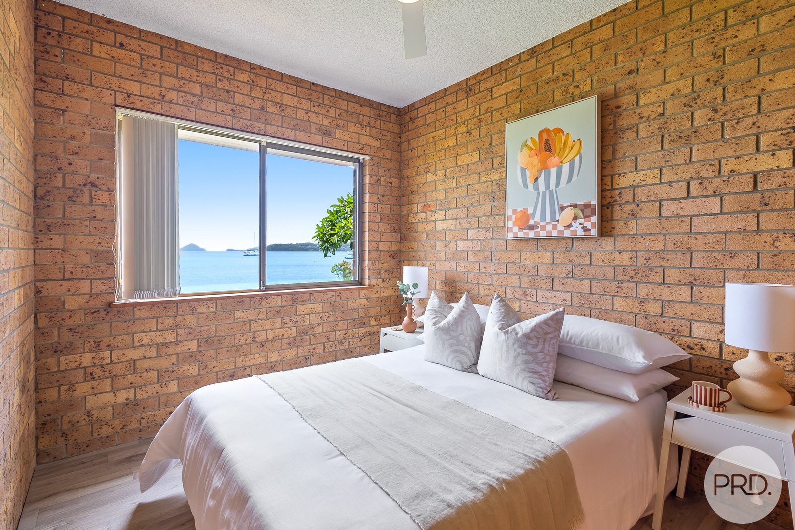 215 Soldiers Point Road SALAMANDER BAY 29