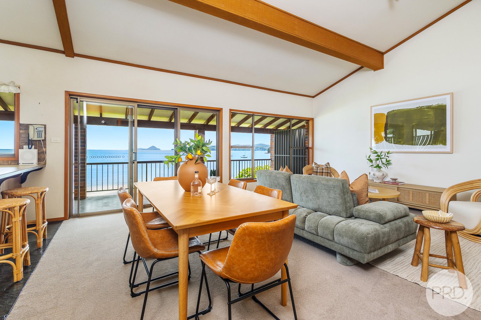 215 Soldiers Point Road SALAMANDER BAY 6