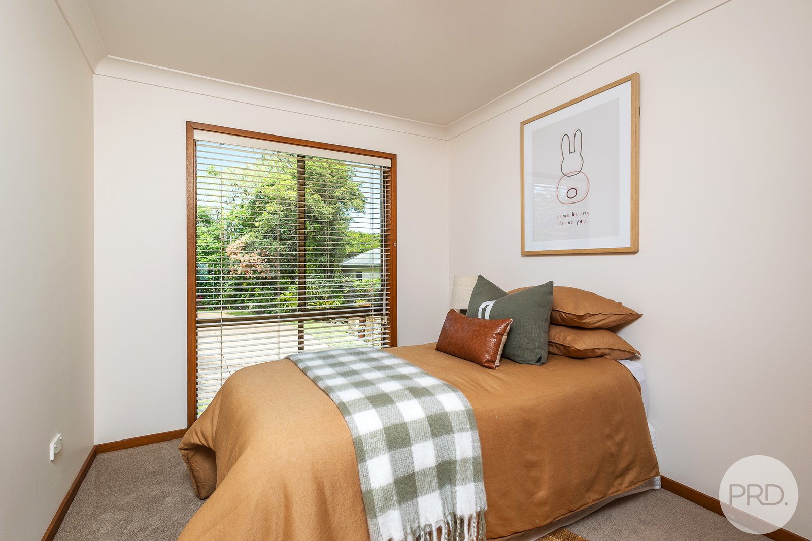 215 Soldiers Point Road SALAMANDER BAY 19