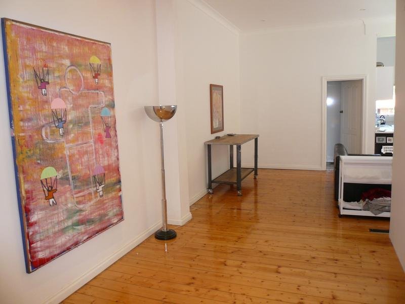 Gallery: 2/15 Tennyson Street
