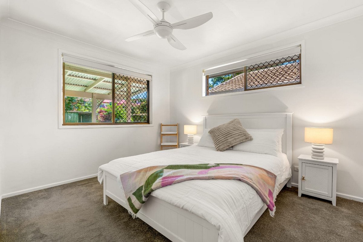 2/15 Third Avenue Palm Beach 8