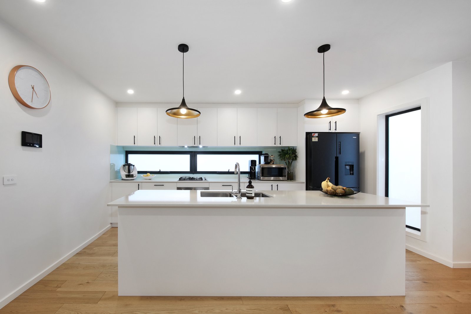 Gallery: 2/15 Ulupna Road