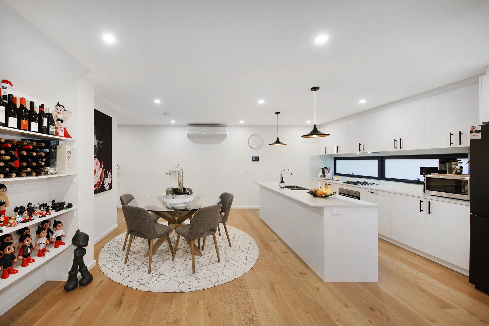 Gallery: 2/15 Ulupna Road