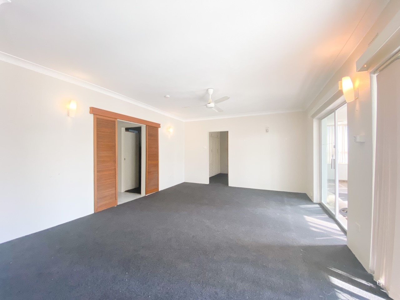 2/15 Victoria Pde  NELSON BAY 7