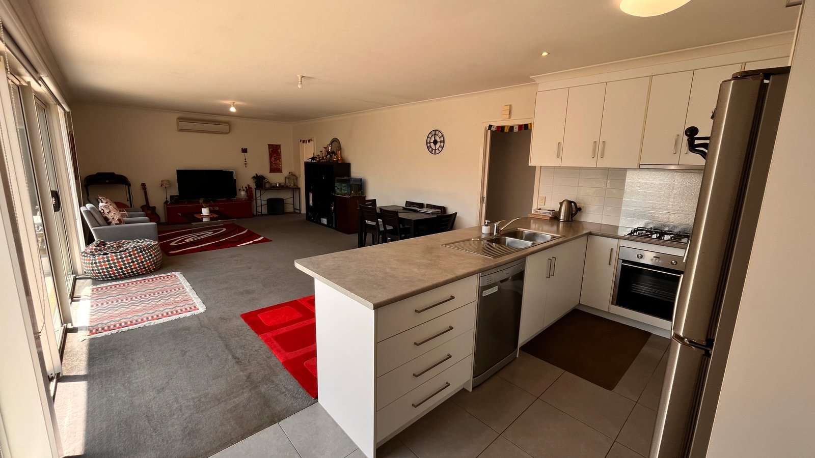 Gallery: 2/15 Waulu Avenue