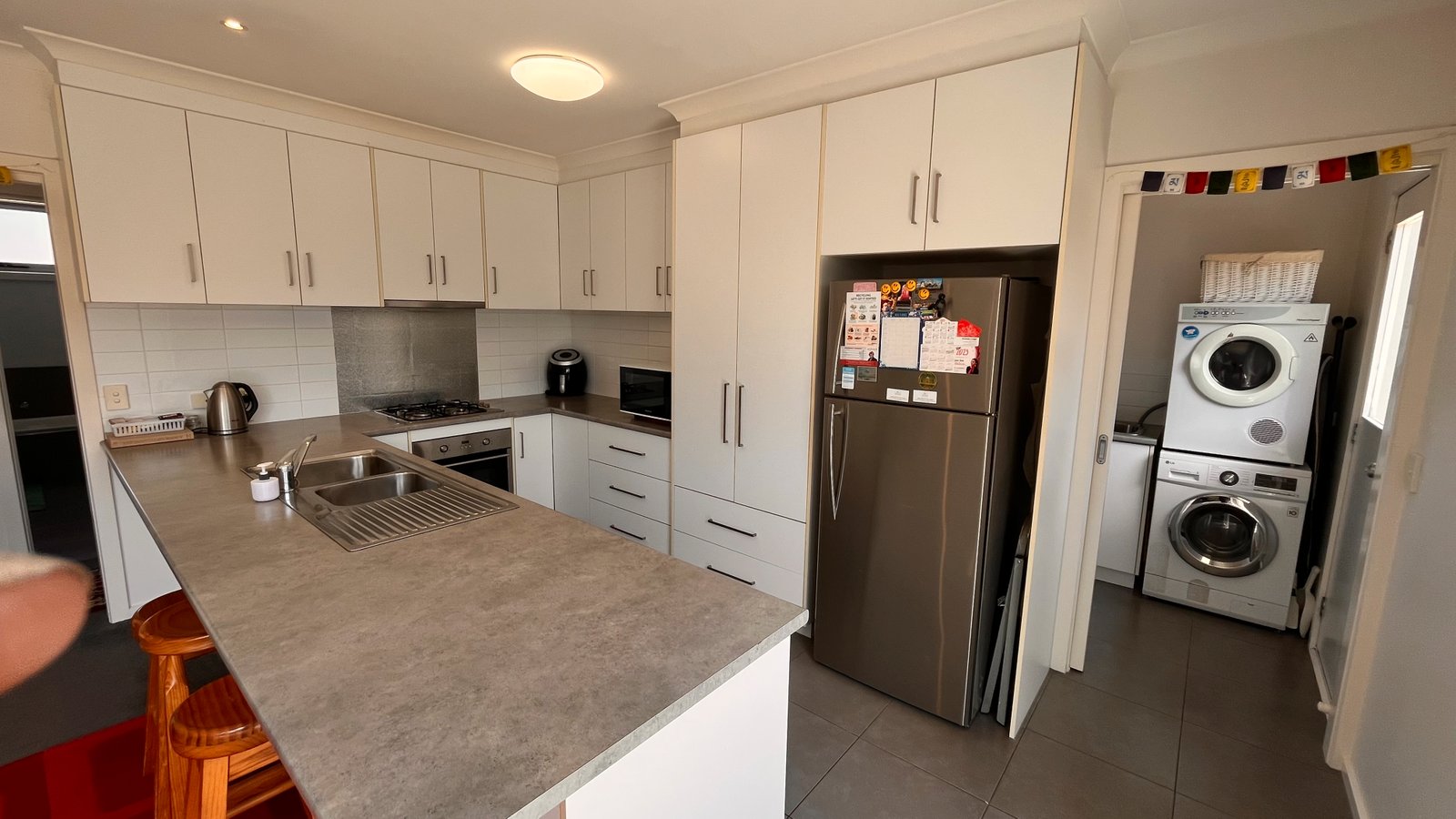 Gallery: 2/15 Waulu Avenue