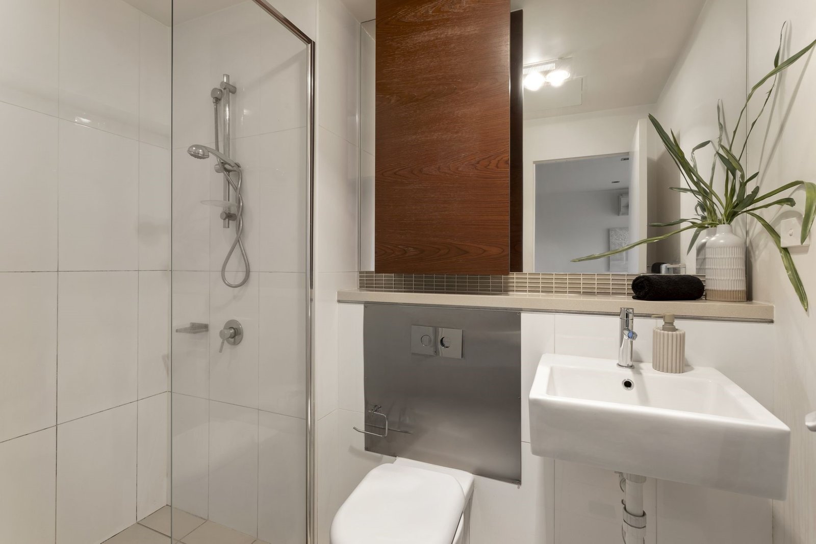 Real Estate and Property in 215/135 Inkerman Street, St Kilda, VIC