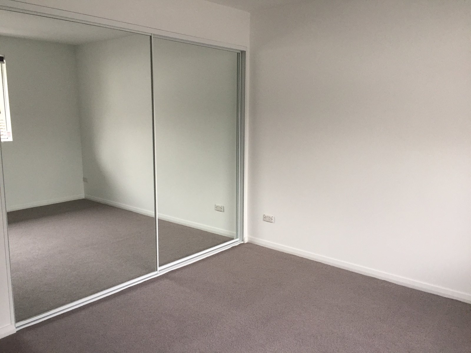 2/153 Jamison Road PENRITH 6