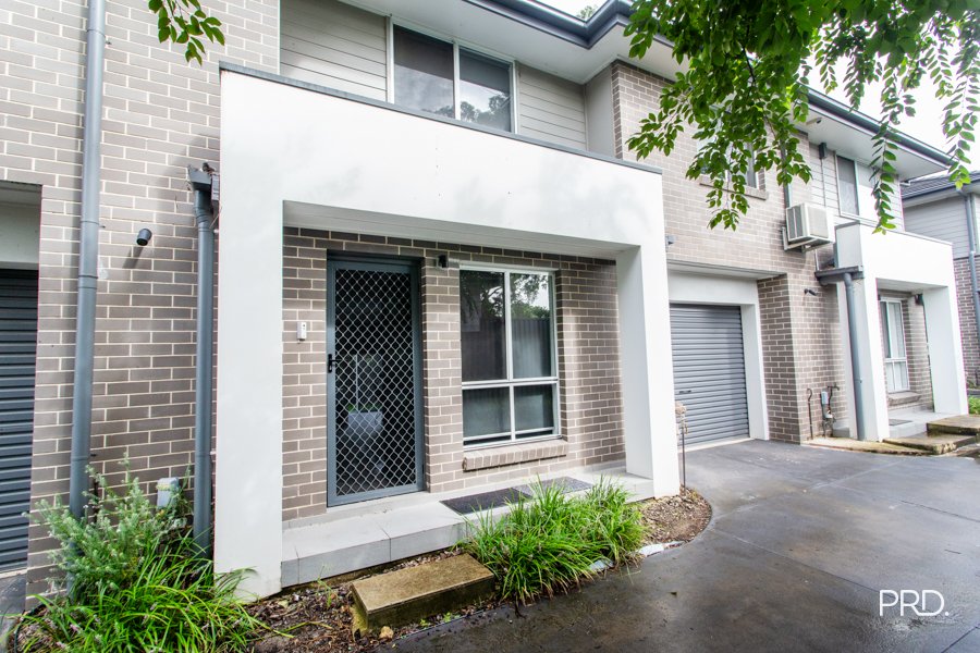 2/153 Jamison Road Penrith 2