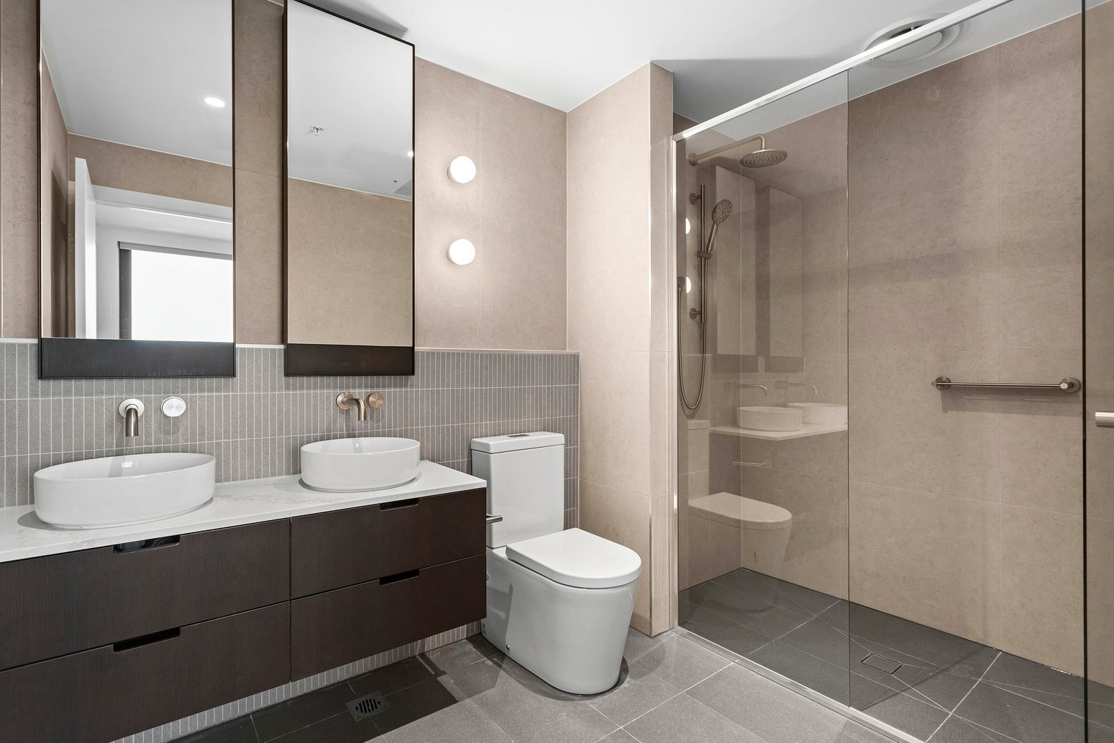 Real Estate and Property in 215/3 Olive Street, Caulfield South, VIC