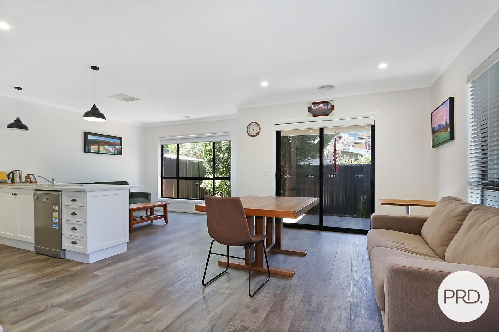 2/154 Lawrence Street WODONGA 4