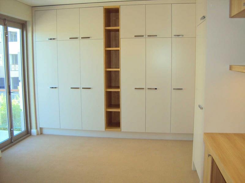 215/40 St Quentin Avenue CLAREMONT 8