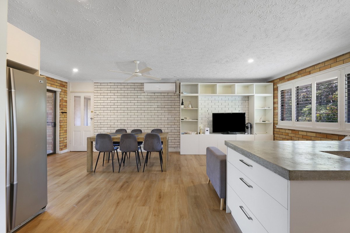 21/55 Duet Drive Mermaid Waters 14