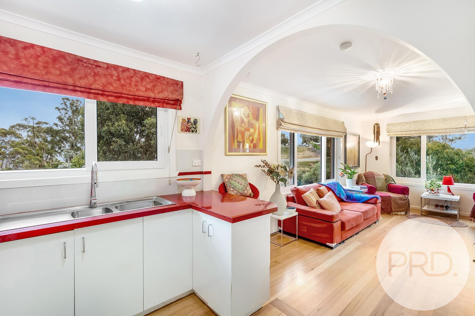 2/155 Pottery Road LENAH VALLEY 7