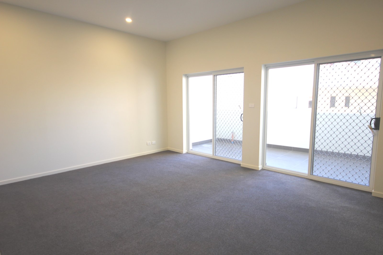 2/156 Railway Parade KOGARAH 4