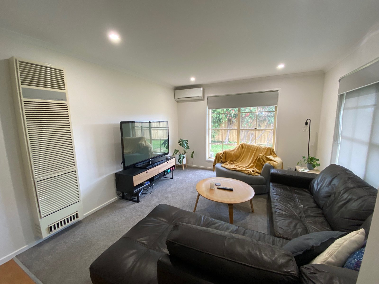 Gallery: 2/156 South Valley Road