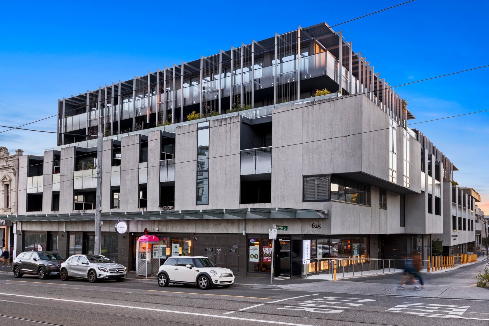 Gallery: 215/625 Glenferrie Road
