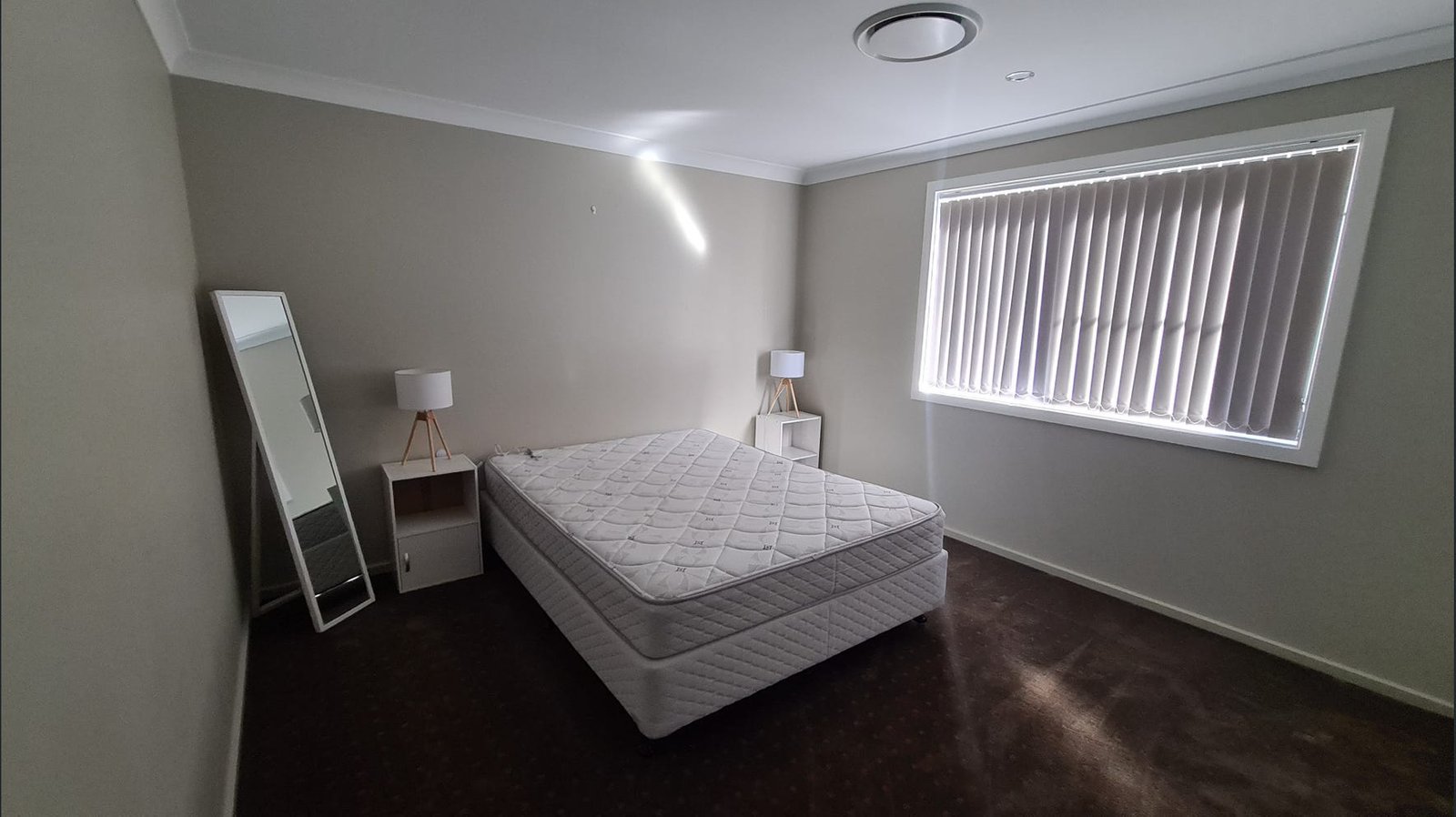 2/157 Johnston Street TAMWORTH 2