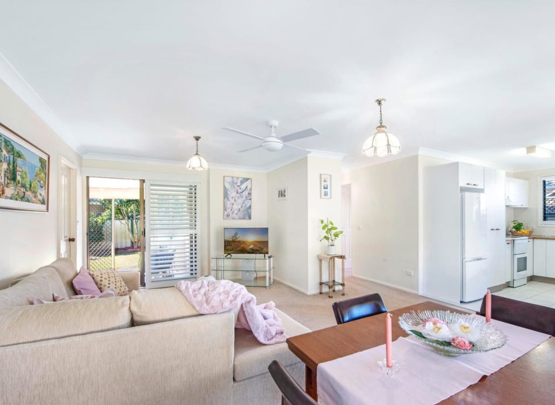 2/157 Rocky Point Road FINGAL BAY 3