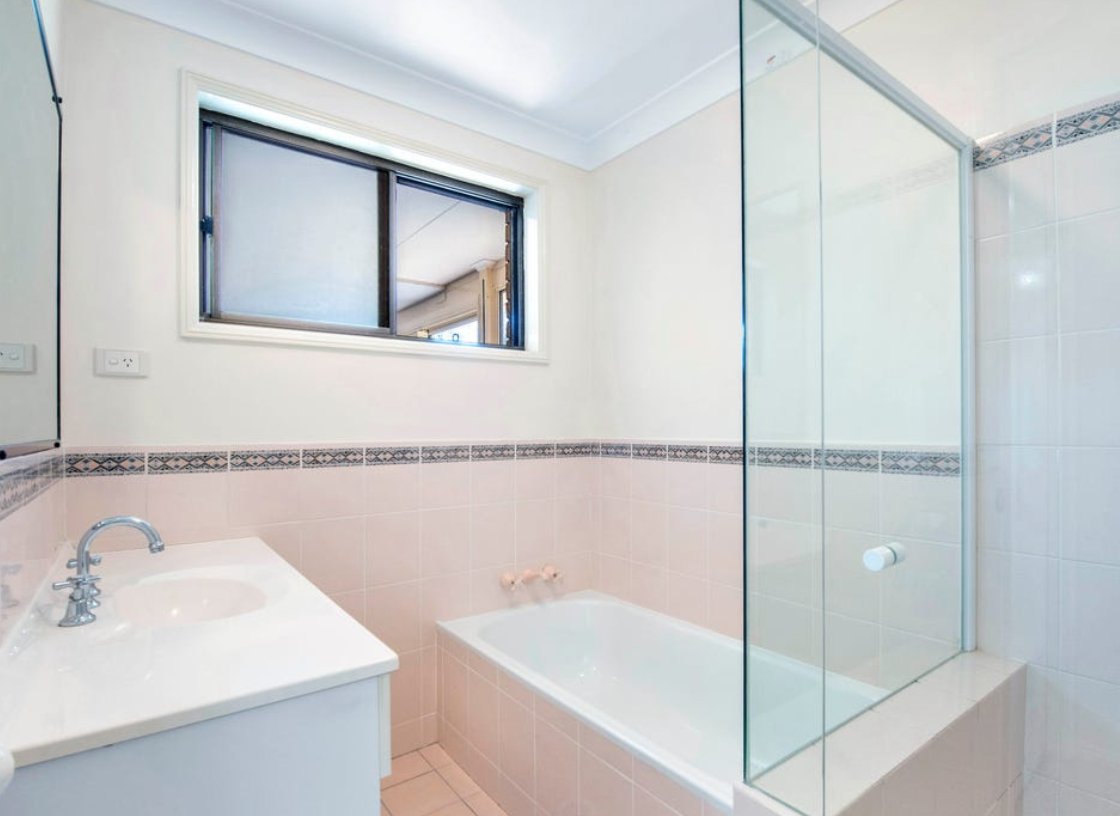 2/157 Rocky Point Road FINGAL BAY 8