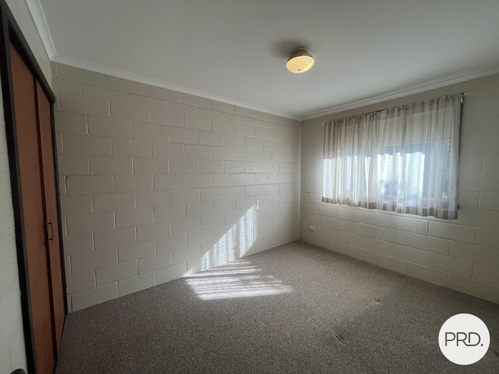 2/158 Bilba Street EAST ALBURY 3