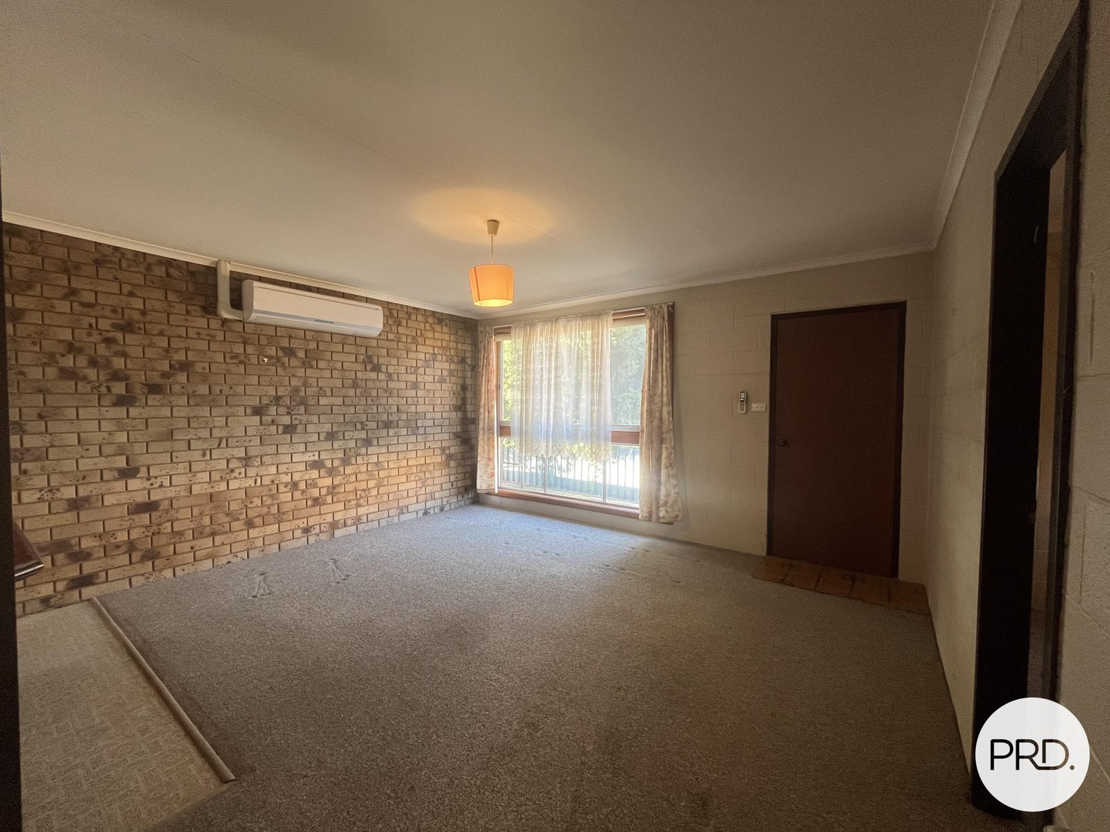 2/158 Bilba Street EAST ALBURY 4