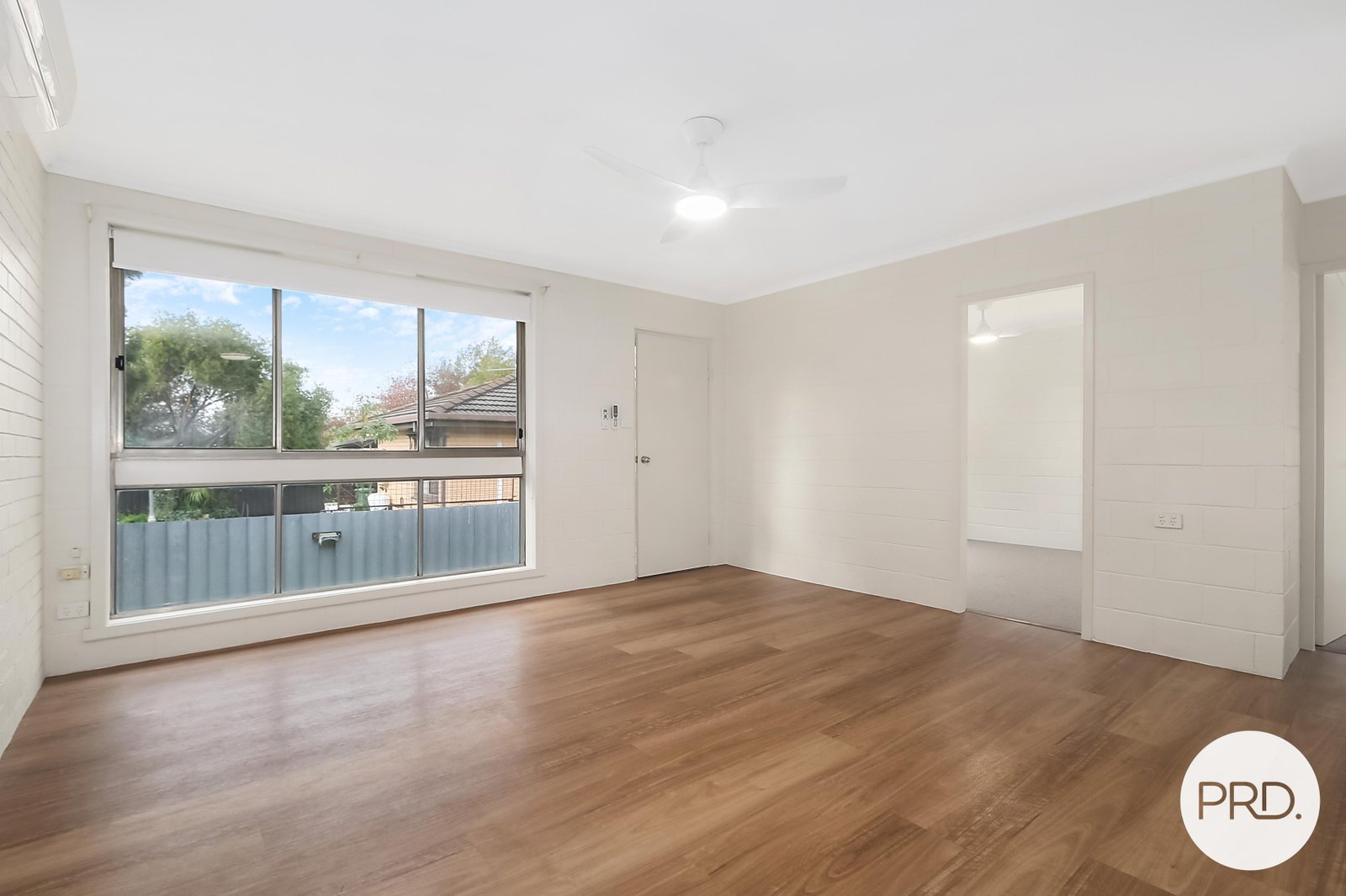 2/158 Bilba Street EAST ALBURY 4
