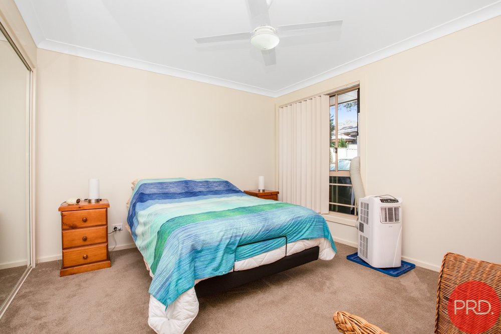 2/159 Budgeree Drive ABERGLASSLYN 8