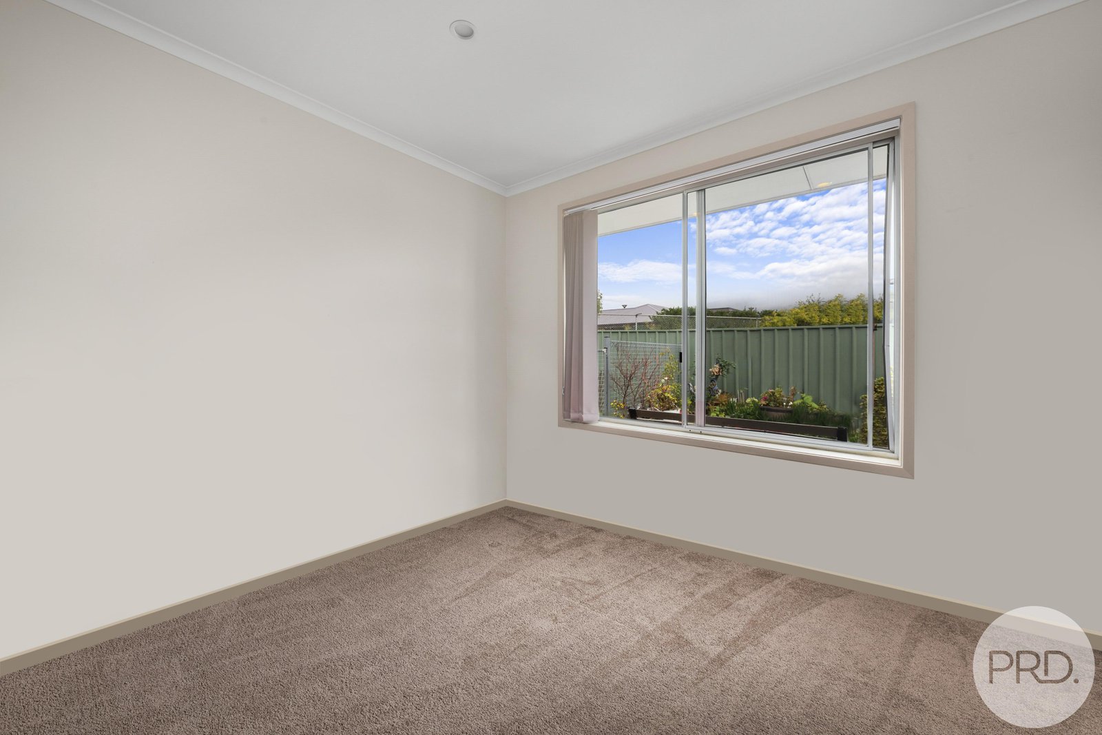 2/15A Stansall Street GLENORCHY 5