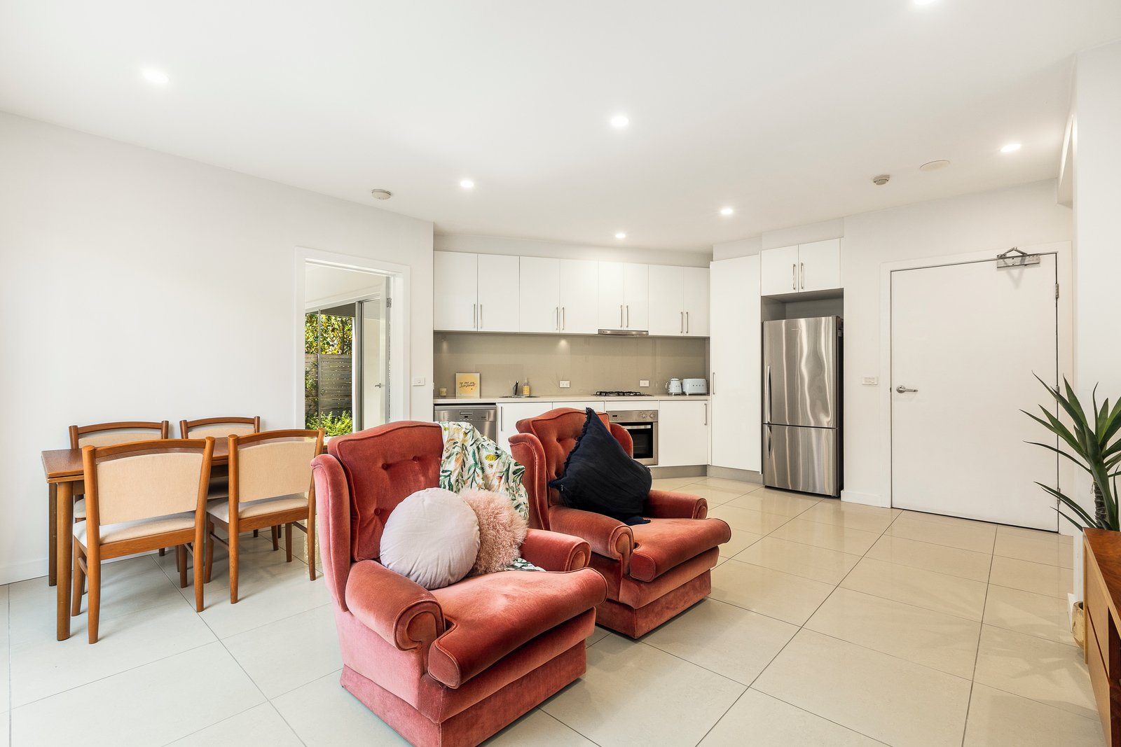 2/16-18 Dene Avenue, Malvern East, 3145