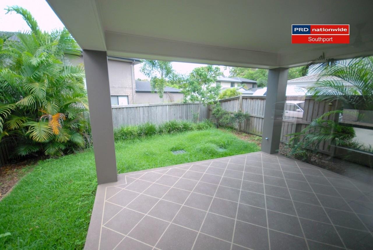 2/16-18 Geoff Wolter Drive MOLENDINAR 5