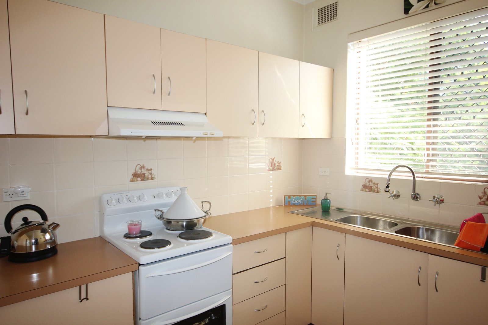 2/16-20 High Street CARLTON 2