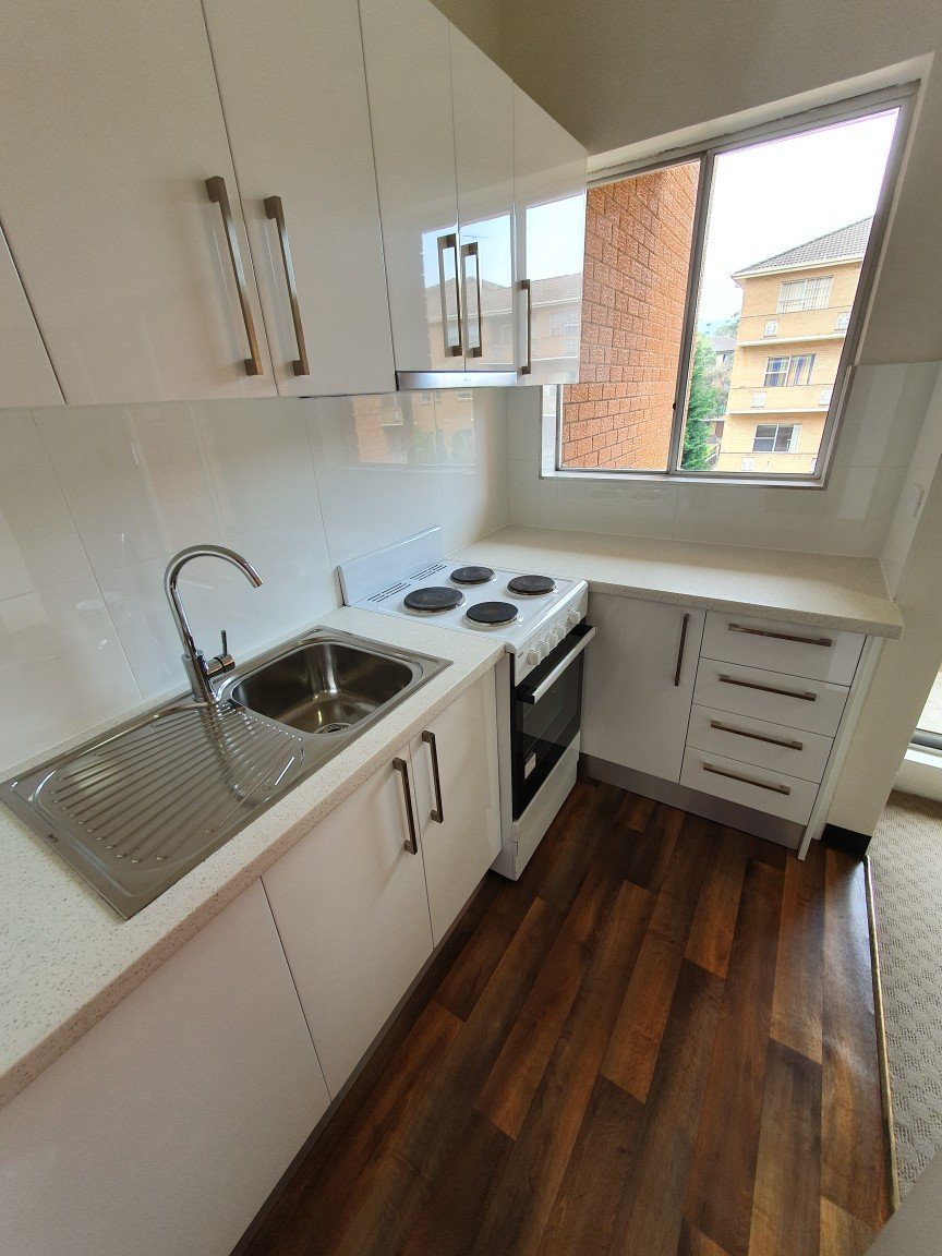2/16-22 Guinea Street KOGARAH 2