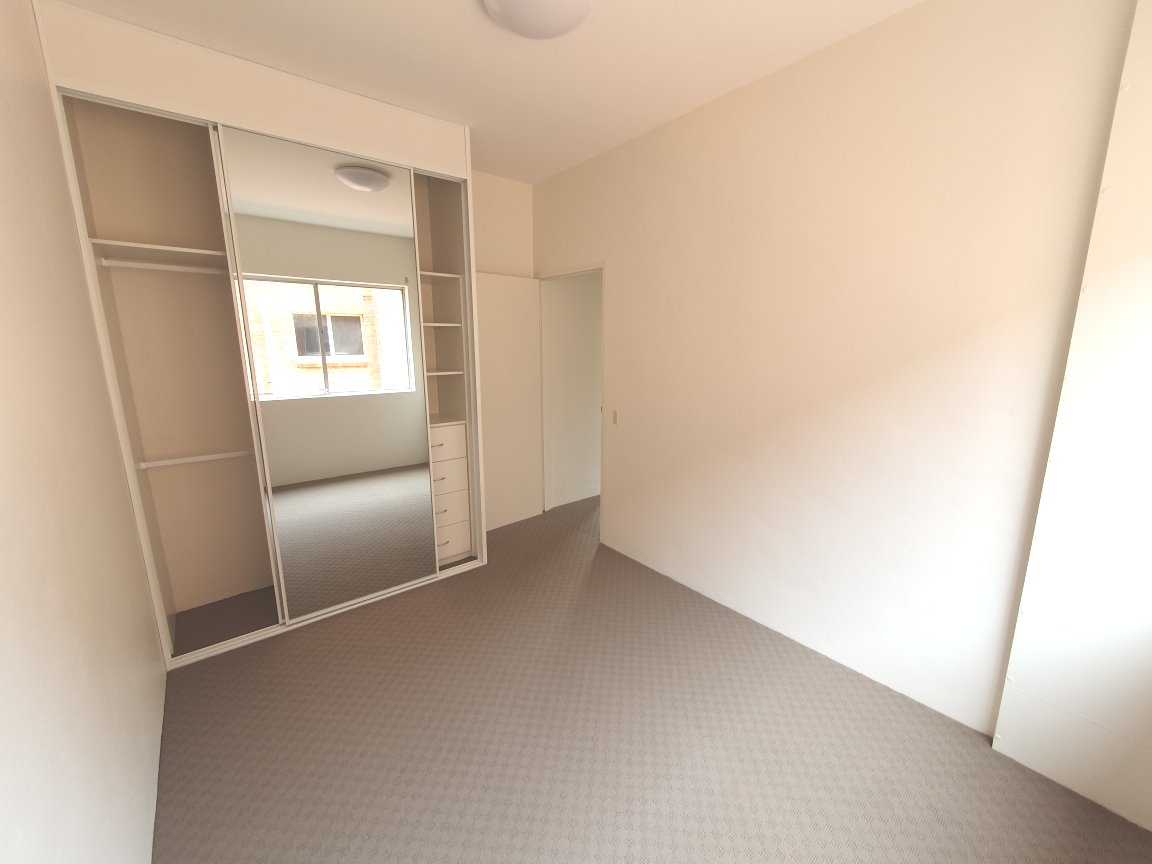 2/16-22 Guinea Street KOGARAH 11