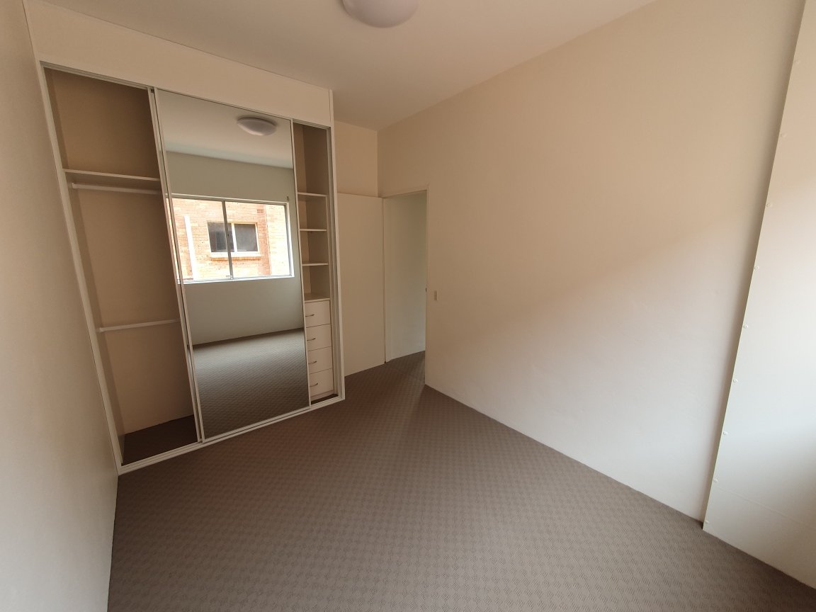 2/16-22 Guinea Street KOGARAH 11