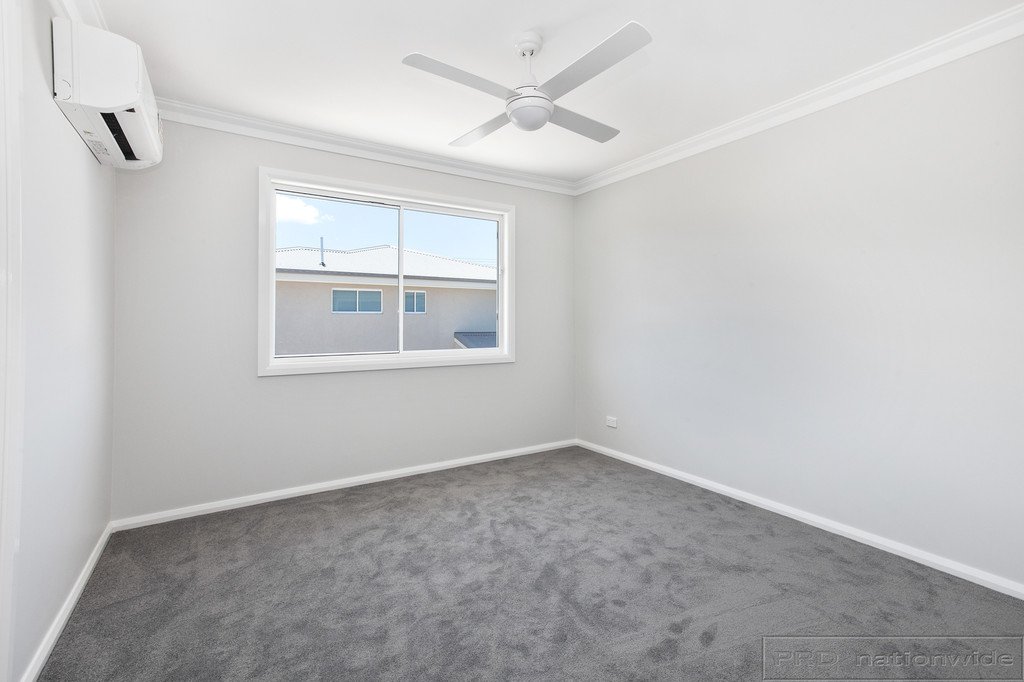 2/16 Addison Street BERESFIELD 5