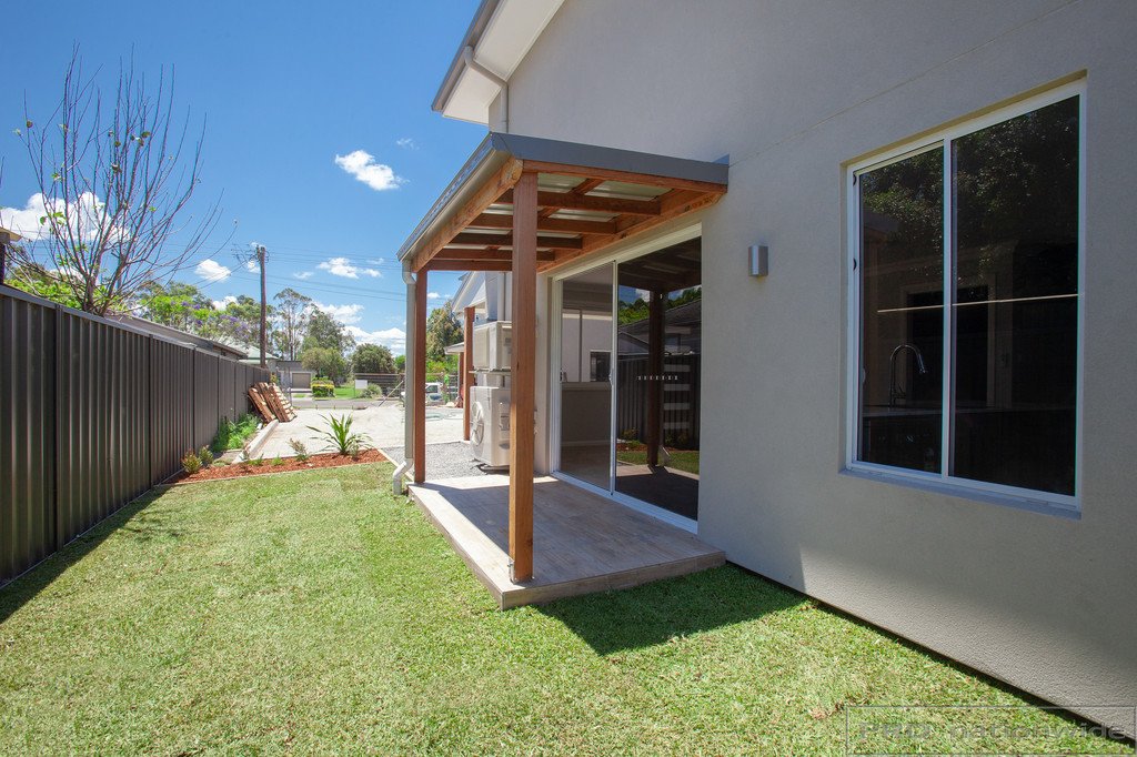 2/16 Addison Street BERESFIELD 9