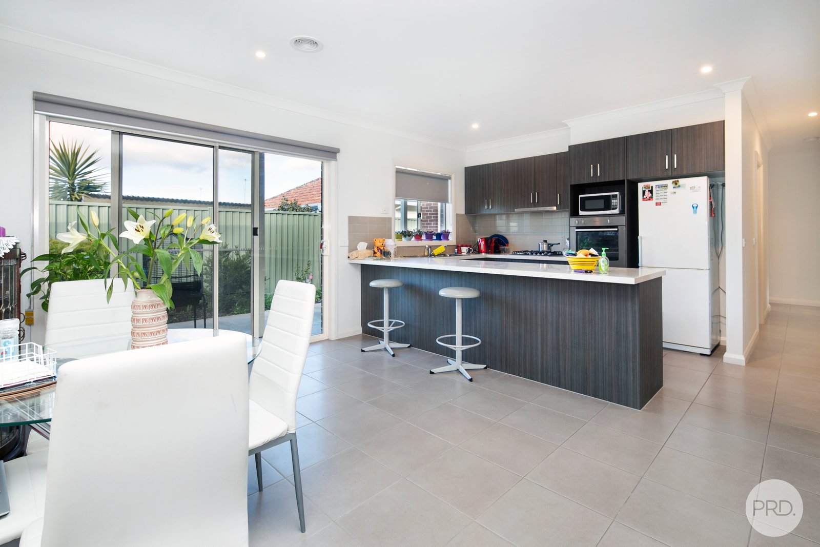 2/16 Alexander Avenue WENDOUREE 5