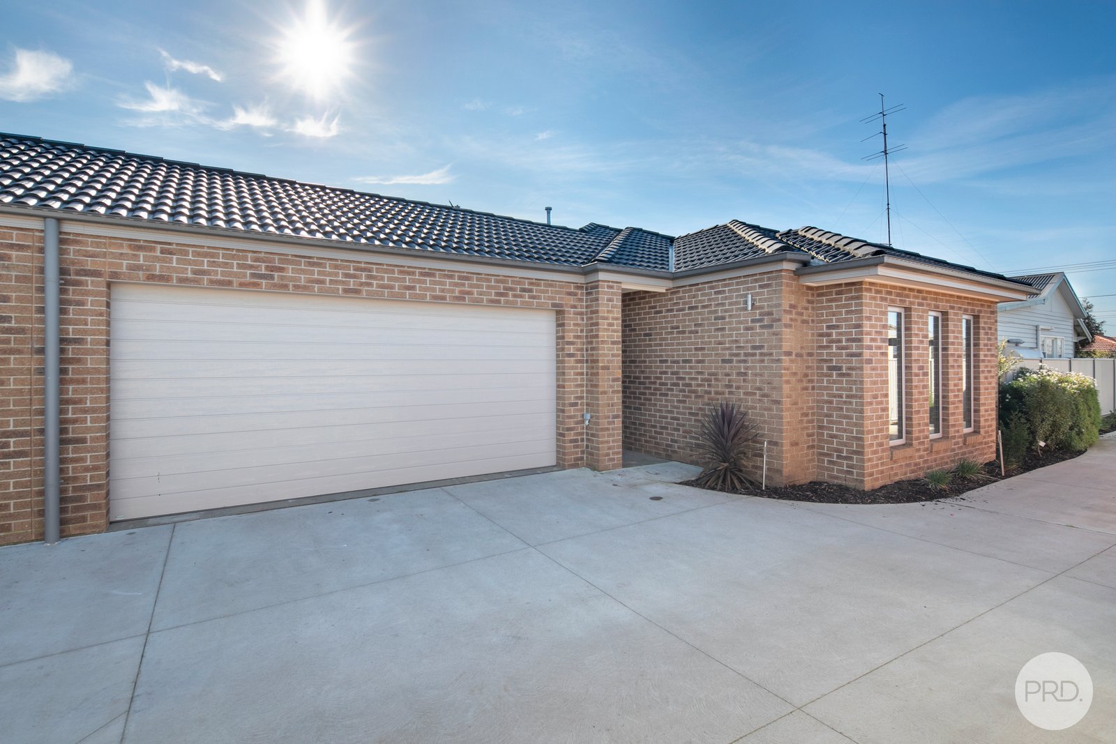 2/16 Alexandra Street SEBASTOPOL 1