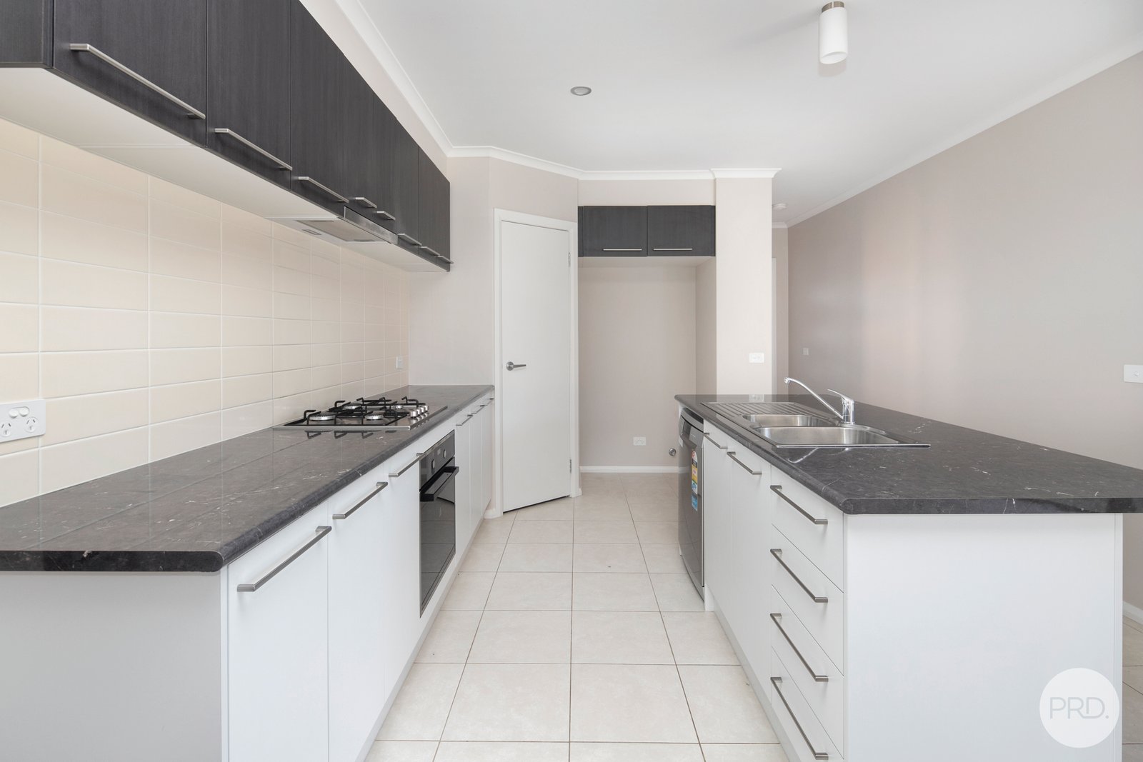 2/16 Alexandra Street SEBASTOPOL 6