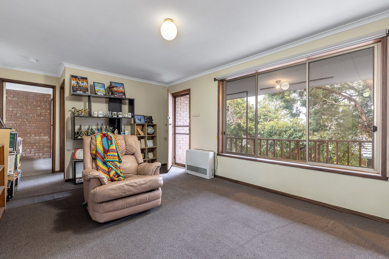 Gallery: 2/16 Aquila Court