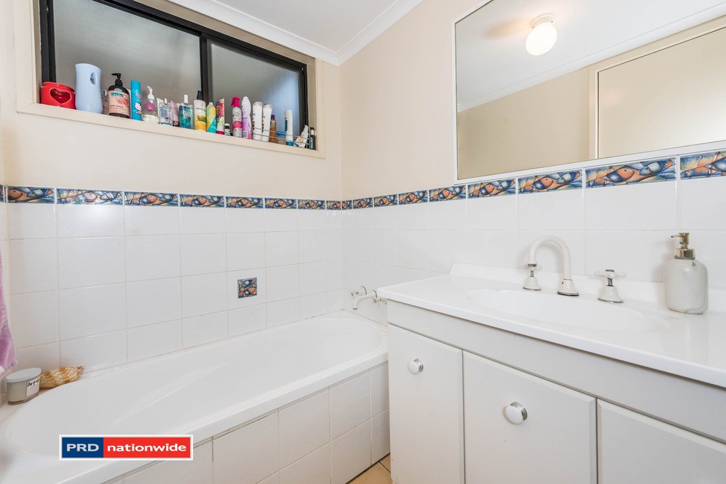 2/16 Bentham Place ANNA BAY 16