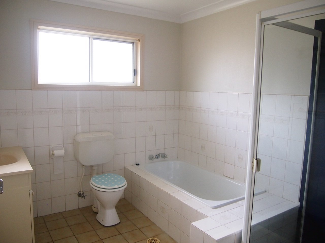 2/16 Blackshaw Ave  MORTDALE 5