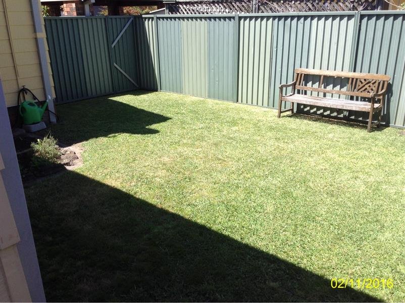 2/16 Blackshaw Ave  MORTDALE 7