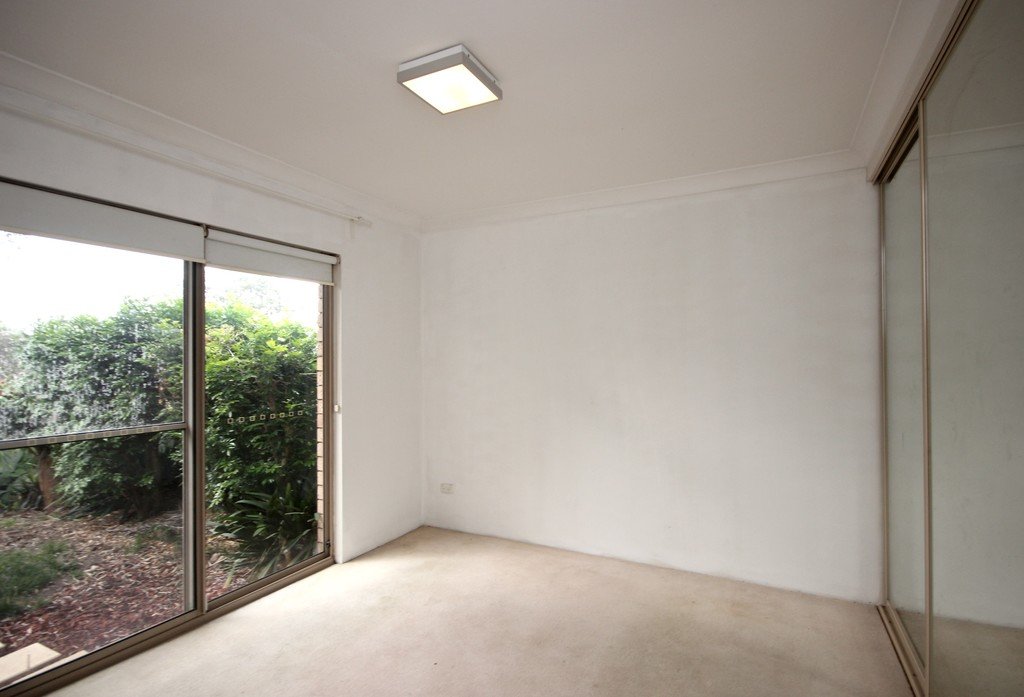 216 Box Road MIRANDA 4