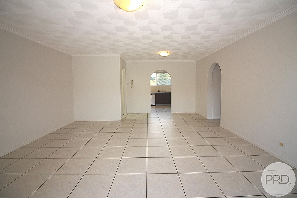 2/16 Cameron Street NUNDAH 10