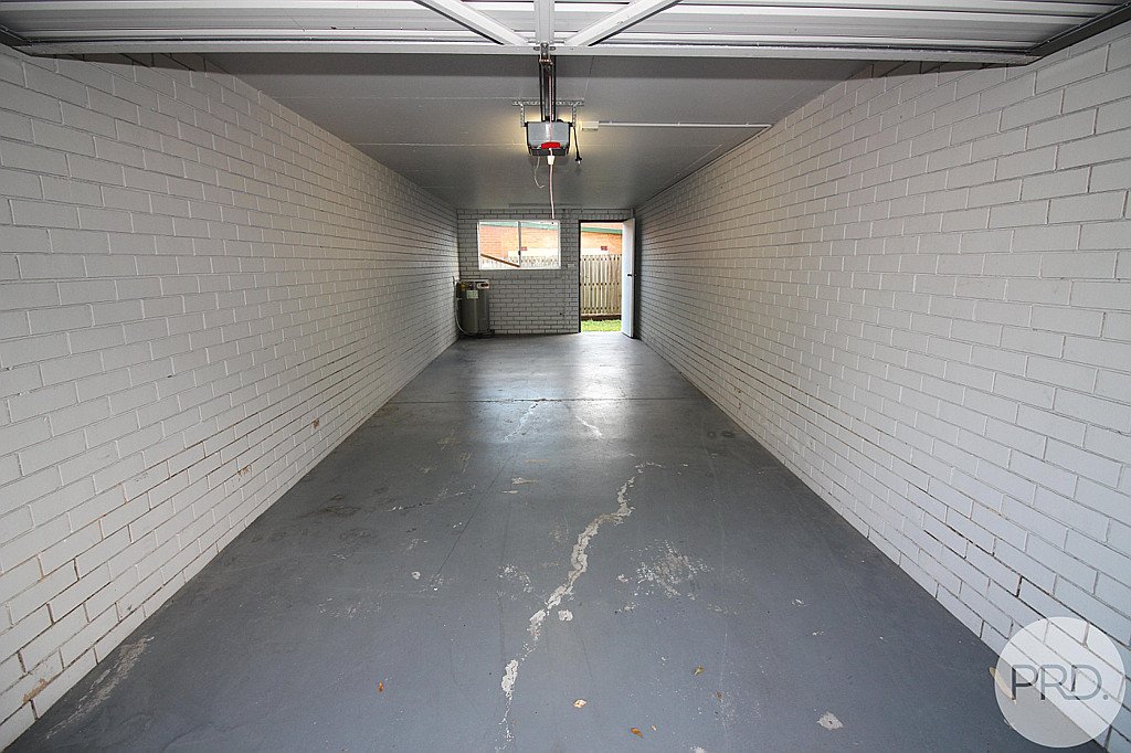 2/16 Cameron Street NUNDAH 13