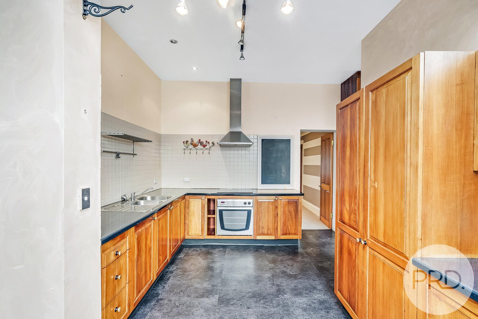 216 Campbell Street HOBART 3