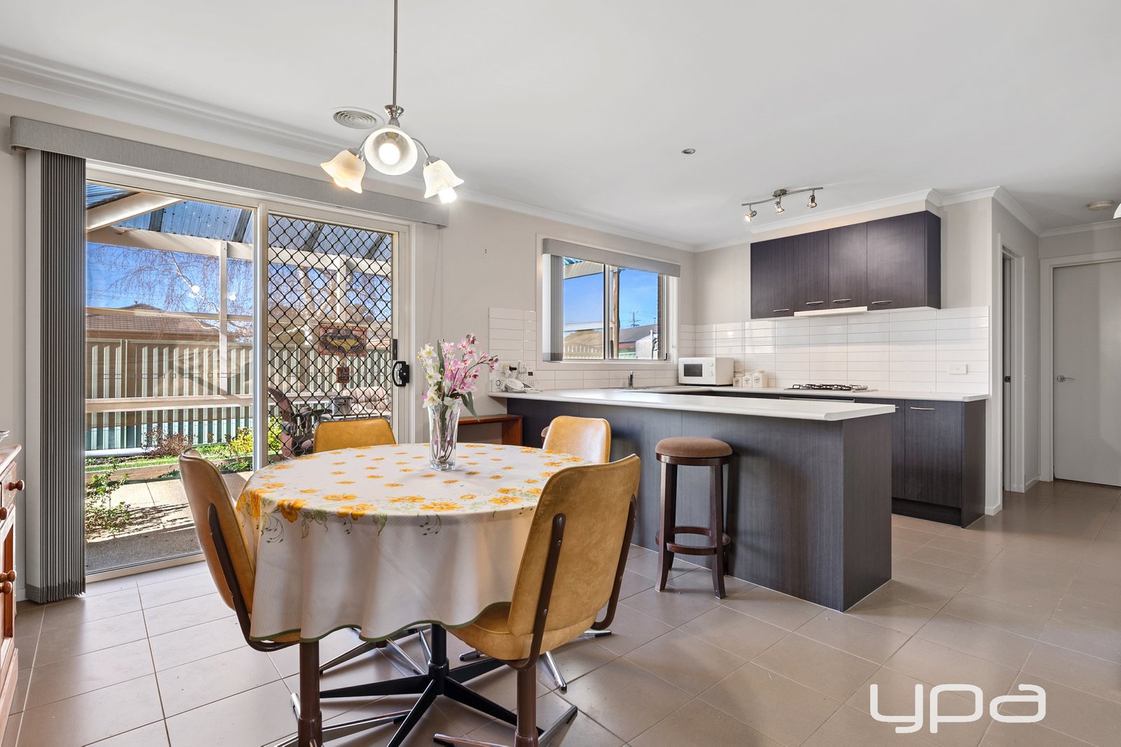 Gallery: 2/16 Carmichael Court